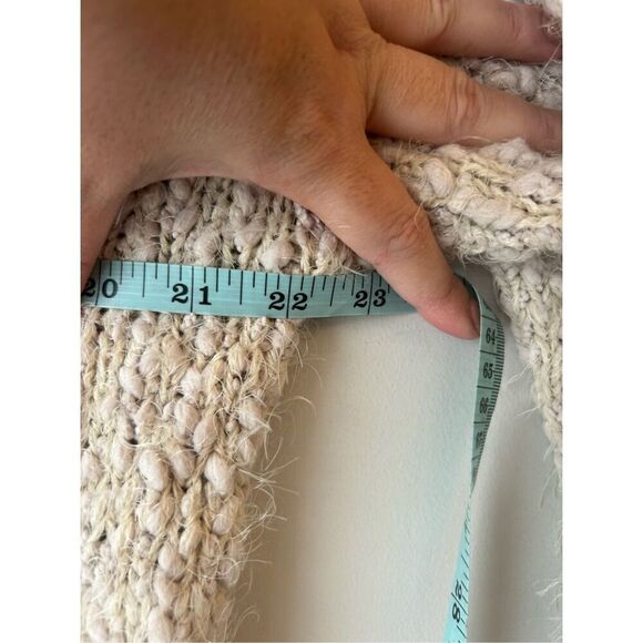 Altar'd State eyelash popcorn sweater size S/M soft - Picture 3 of 5